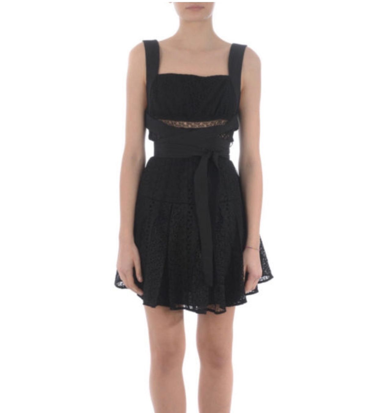 Self-Portrait Vestiti: Self Portrait black lace mini dress – Usato da Estavayer-le-Lac venduto da sto_y5c2 4
