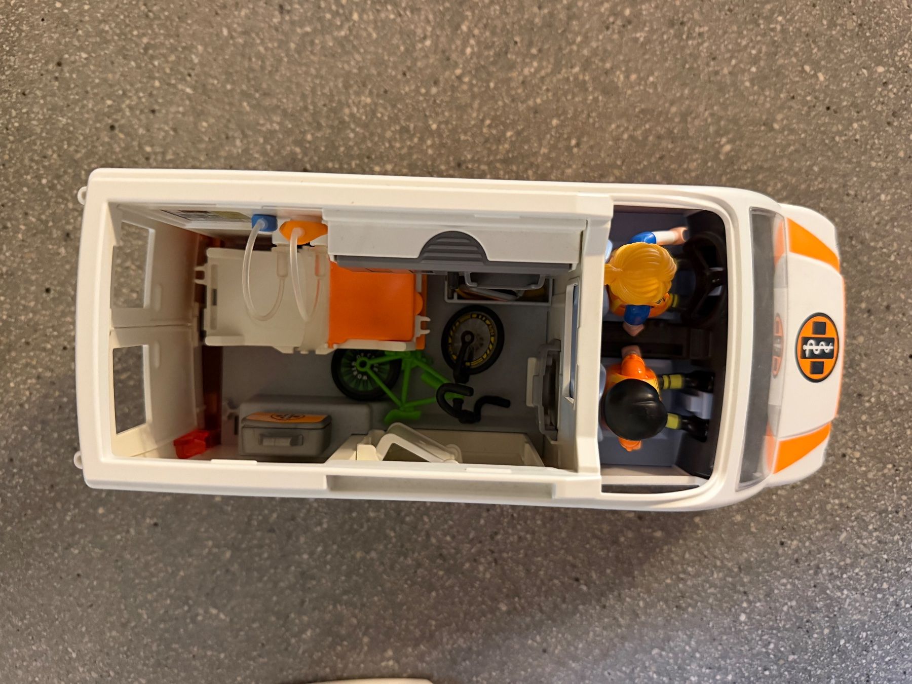 Playmobil Giocattoli: Playmobil Krankenwagen – Usato da Bern venduto da Werahiko 1