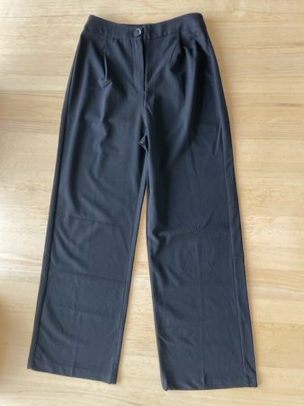 Pantalon large Bershka noir, taille 34, comme neuf 