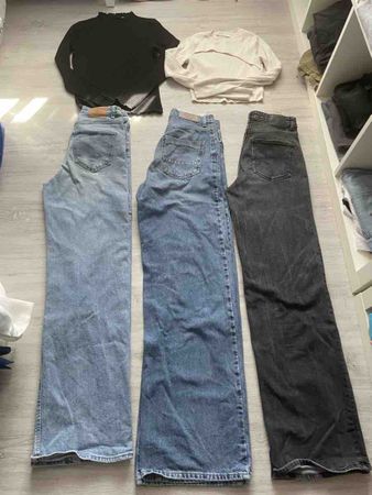 Kleidungspaket Gr. S 3 Jeans und 2 Oberteile Marke Only