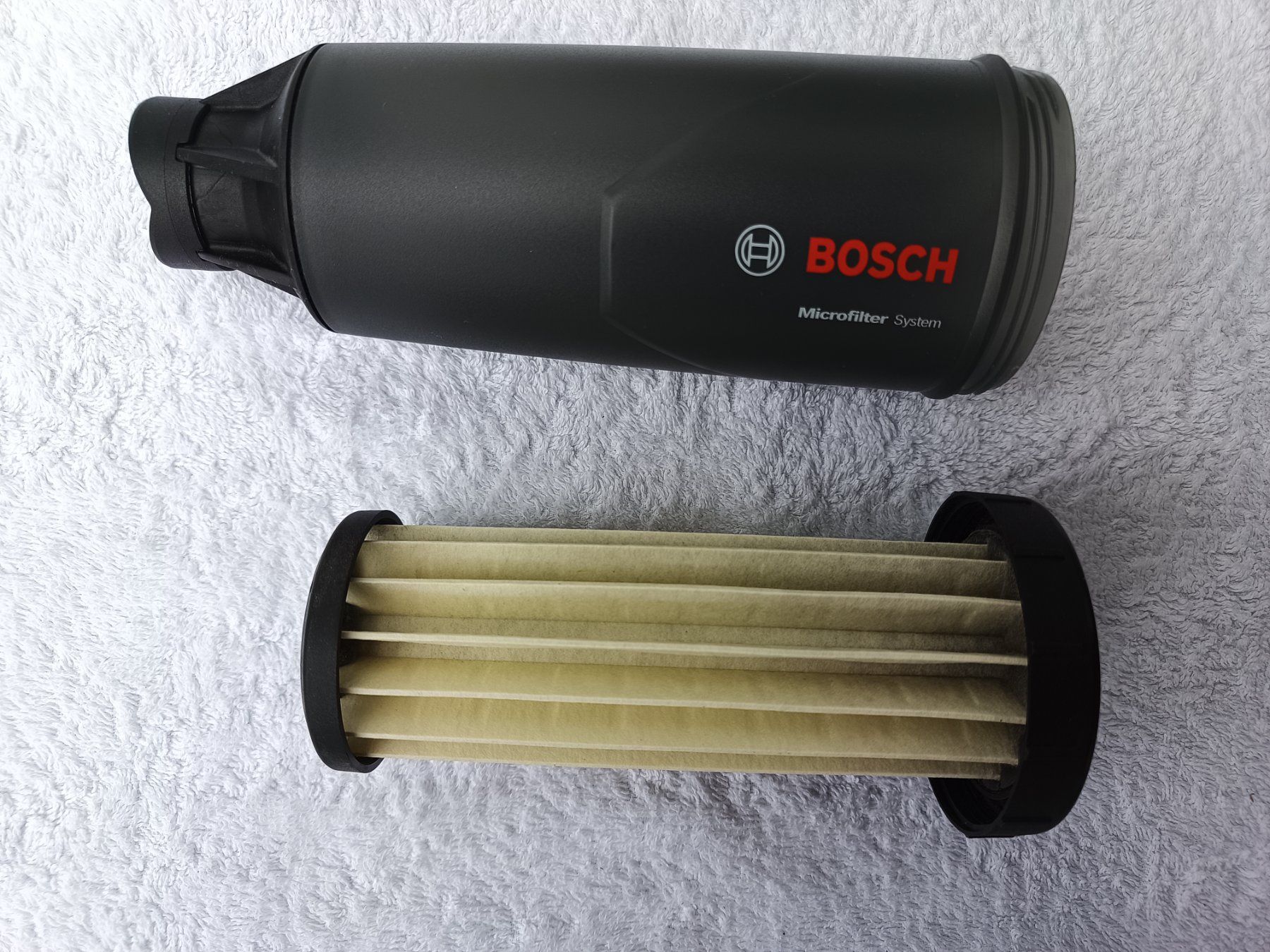Bosch Ventilation: Bosch Microfilter Staubbox – D'occasion à Oberegg par A-Z.Handel.Loehrer 2