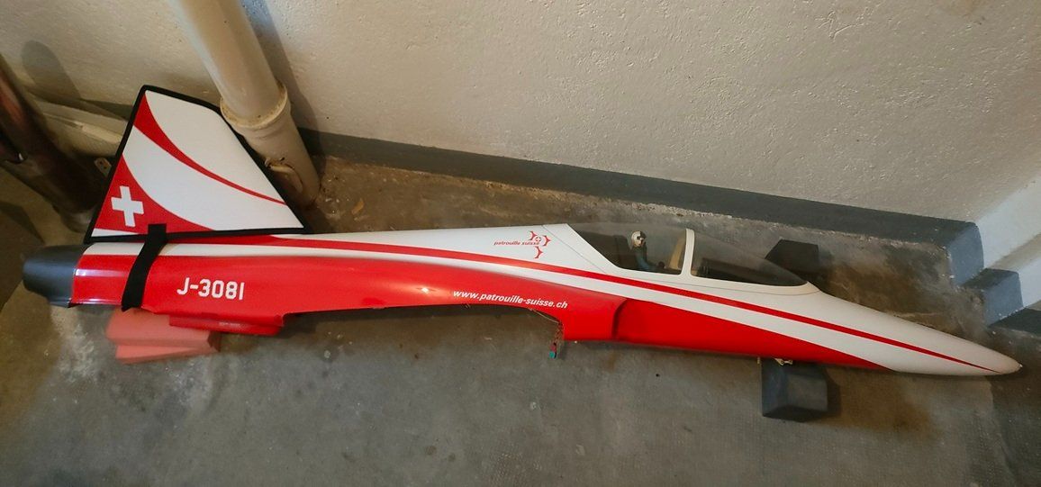 Modellismo RC: C-ARF Ultra Flash "Patrouille Suisse" – Difettoso da Oron-la-Ville venduto da Nick81 1