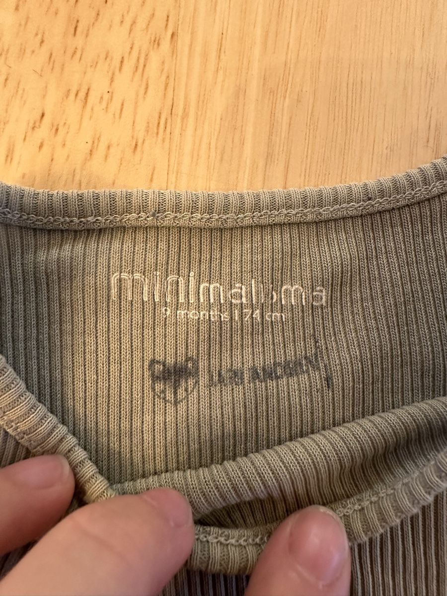 Lotti & Set di vestiti: Minimalisma Body Gröse 74 – Usato da Riehen venduto da jac_f2nl 1
