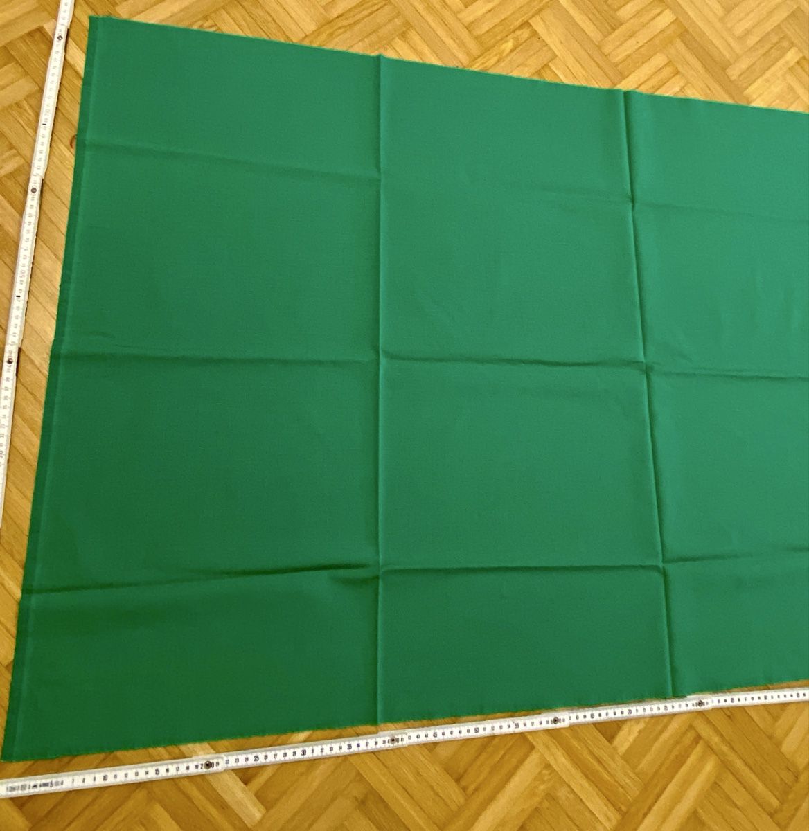 Tessuti: Grüner Stoff 82x151 (8) – Nuovo (secondo la descrizione) da Flawil venduto da sonnengeist 4