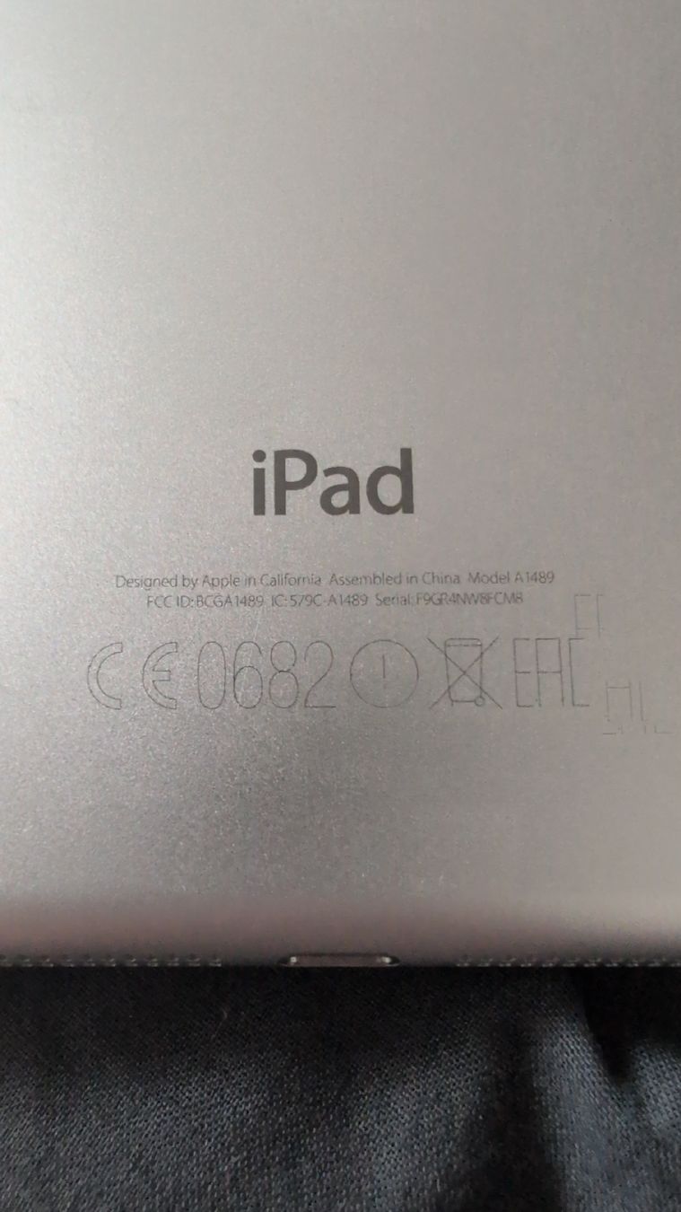 Tablet PC: Apple iPad Mini 2, weiss, guter Zustand – Usato da Grüningen venduto da Nickyemolient 2