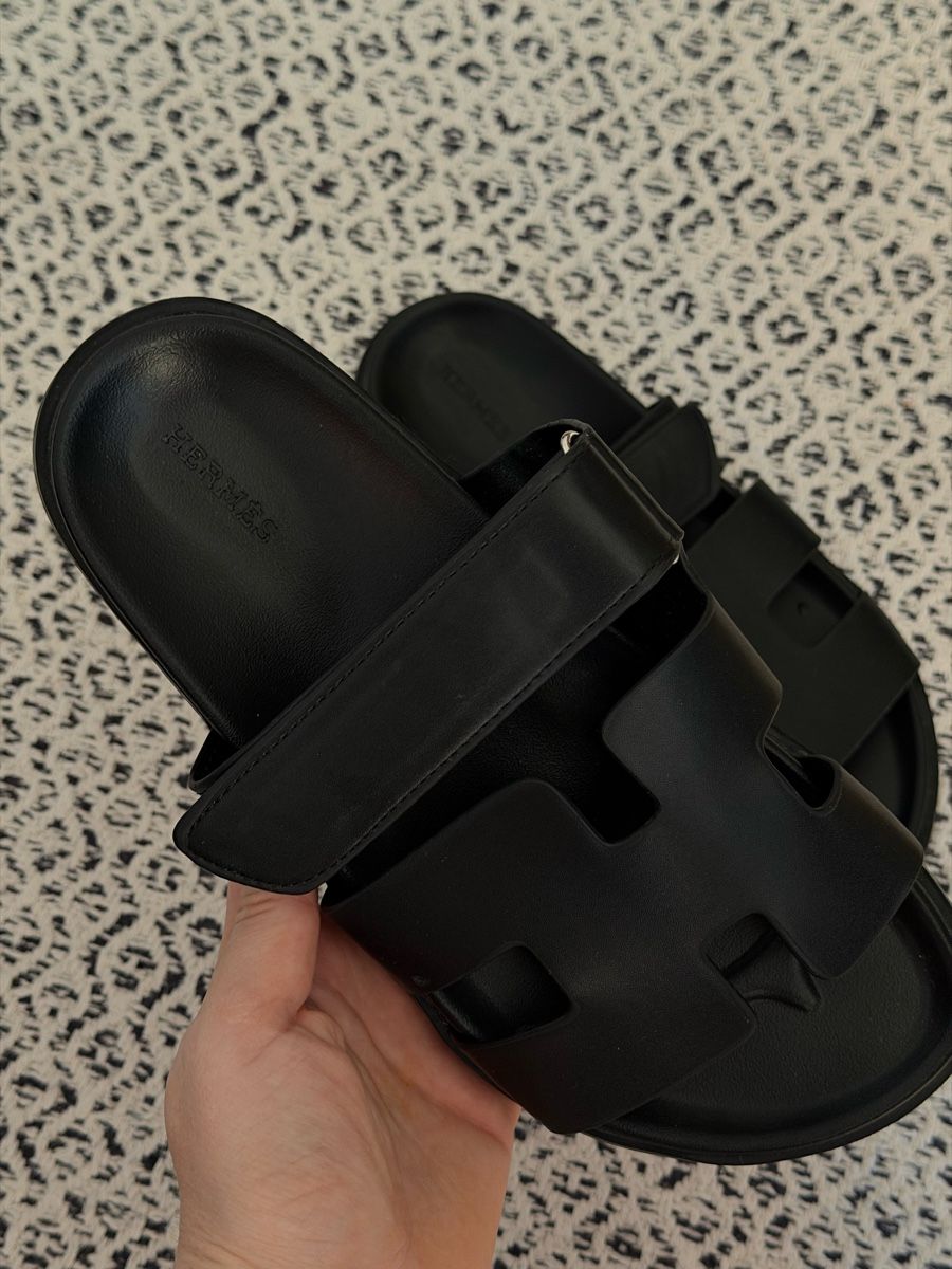 Scarpe da uomo: Stylish Black Hermes Sandals - Size 36 – Nuovo e nell'imballaggio originale da Wallisellen venduto da bod_72km 1