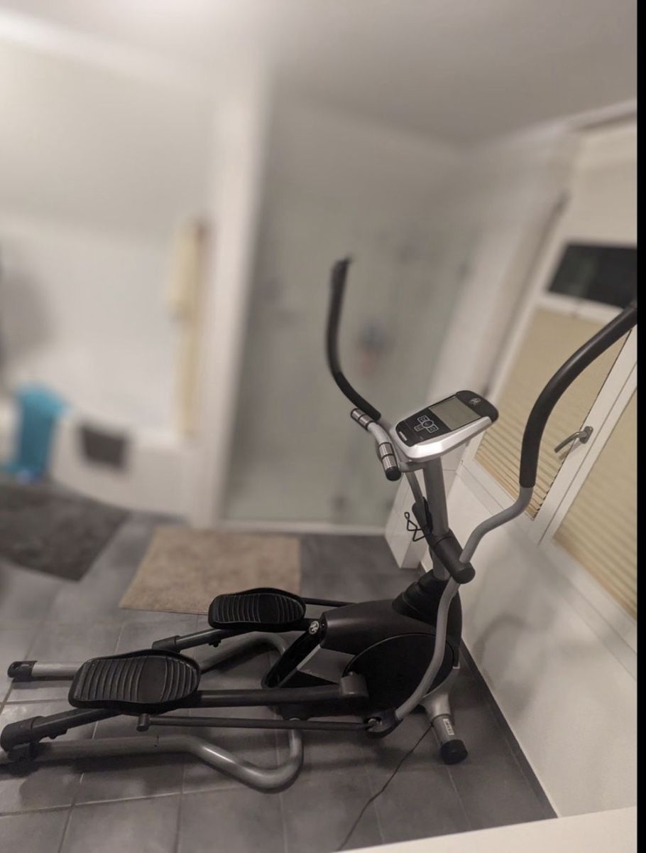 Horizon Hometrainer: Elipsentrainer/Crosstrainer Horizon Andes – Usato da Dättwil AG venduto da Doberlin 2