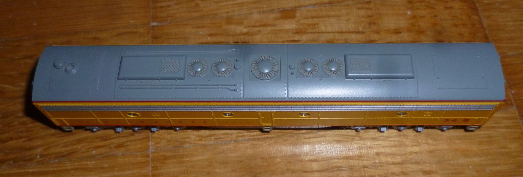 Kato Modellini di ferrovie: Diesellok E8 B- Unit Milwaukee – Nuovo (secondo la descrizione) da Langenthal venduto da Tbraunbaer 1