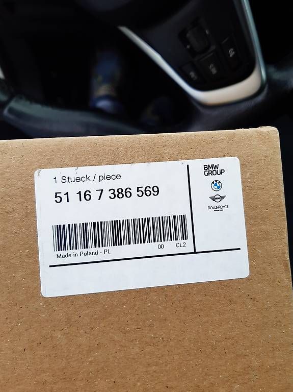 Tutti pezzi di ricambio auto: BMW X1 2015 Spiegel – Usato da Zürich venduto da vladm