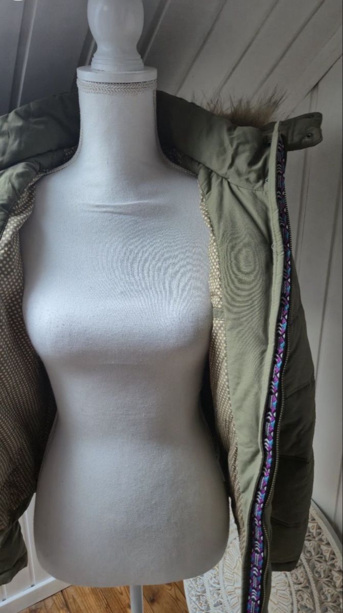 Roxy Vestes: Winterjacke Roxy Gr.M/ khaki mit Kapuze – Neuf (Voir description) à Horw par ast_b5c6 3