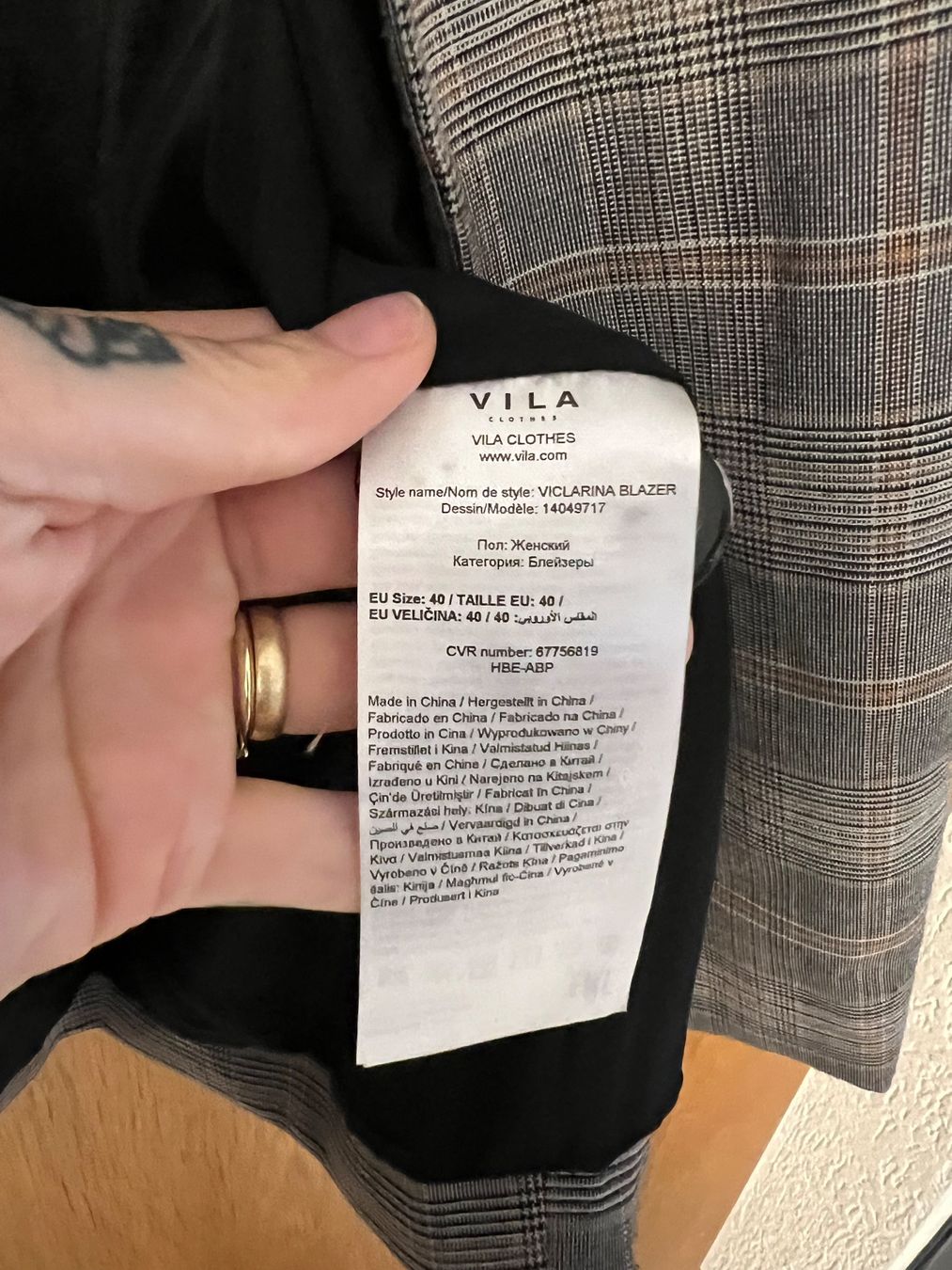 Vila Giacche: Vila Blazer, Grau Kariert, Herbst Look, Grösse 40 – Usato da Mumpf venduto da Roxy_Piercing 3
