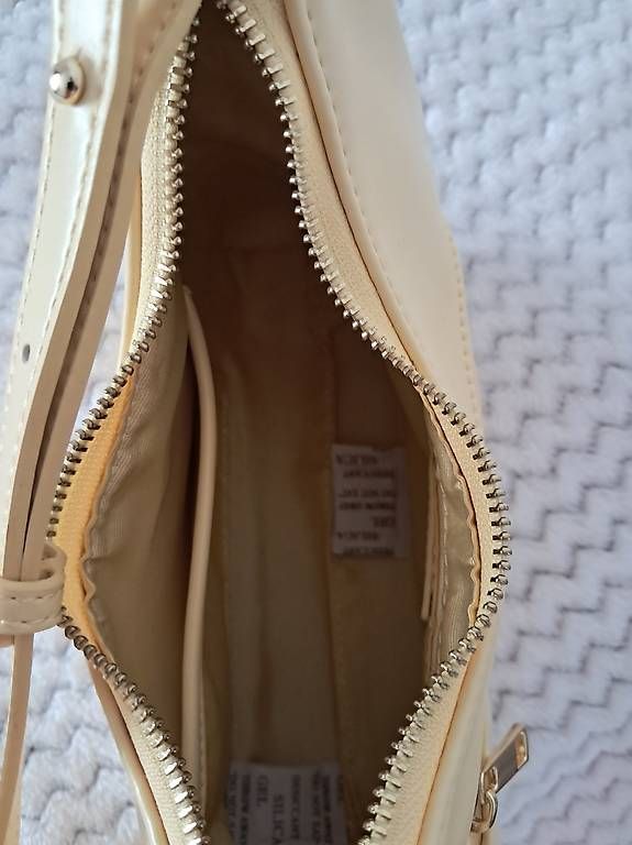 Taschen für Damen: Hobo-Tasche  – Gebraucht aus Basel von len_t965 4