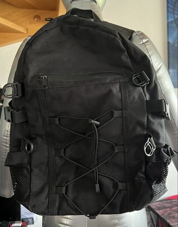 Sac à dos noir robuste – Idéal pour la randonnée !