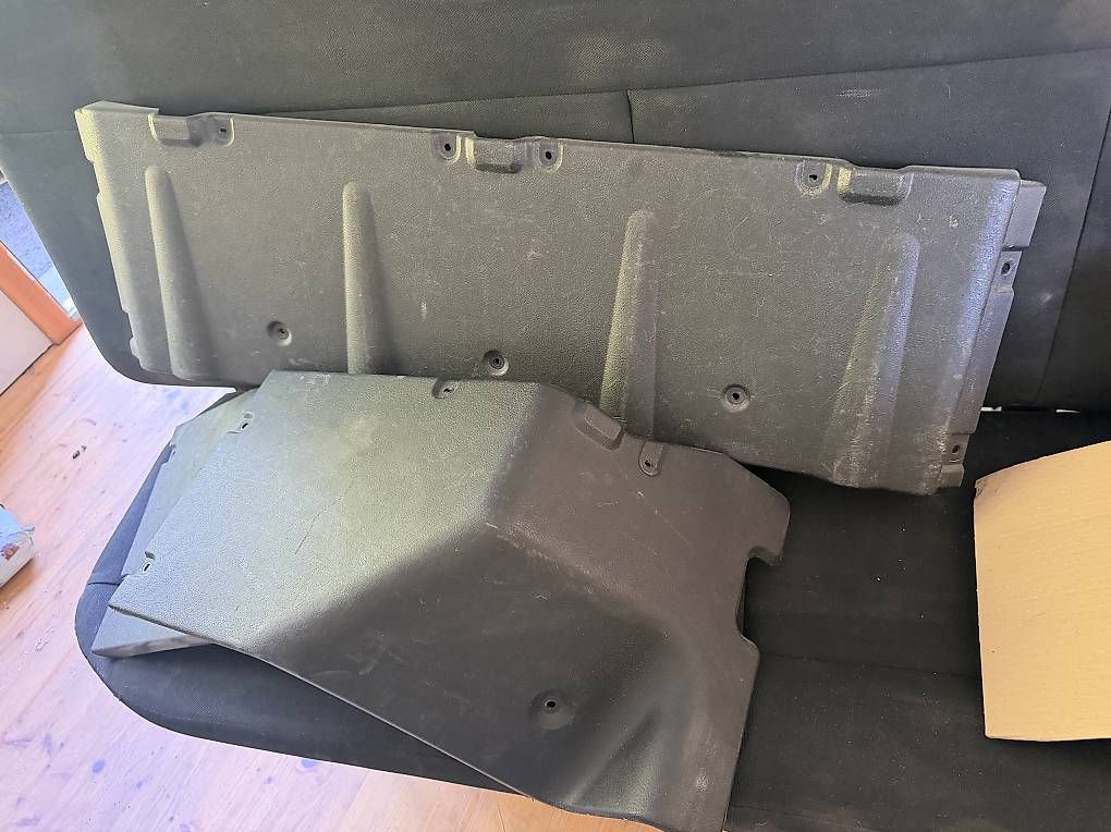 Tutti i ricambio: Rückbank Iveco Daily – Usato da Sagogn venduto da dubadi 3