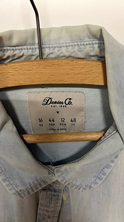 Camicette: Denim Co. Jeanshemd / Jeansjacke hellblau  – Usato da Biel/Bienne venduto da bza_b2vc 1