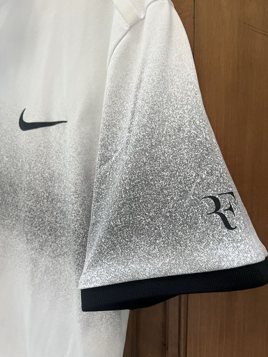 Nike T-shirt: T-Shirts Nike, Roger Federer – Usato da Bonstetten venduto da lala_123 5