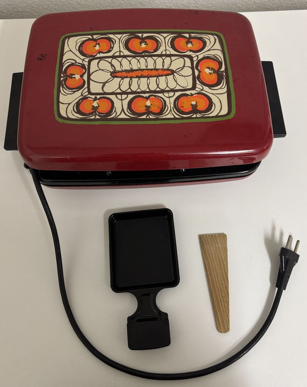 Elettrodomestici da cucina: Raclette Ofen mit 6 Pfännchen – Usato da Buchs AG venduto da SellAndBuyX