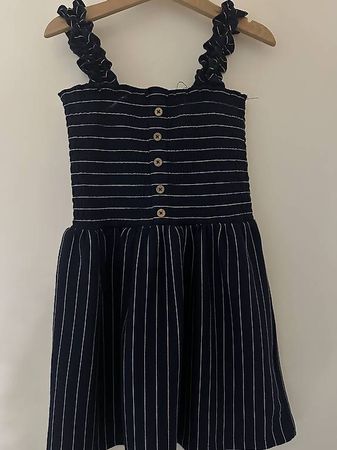 Schönes Sommerkleid in Gr. 116