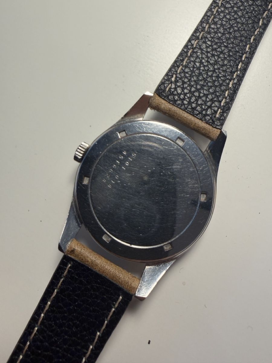 Certina Orologi: Certina Manual Wind Men's UHR – Usato da Zürich venduto da Rocola26 5