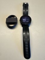 Garmin Forerunner 255 Music Sportuhr schwarz mit Ladekabel