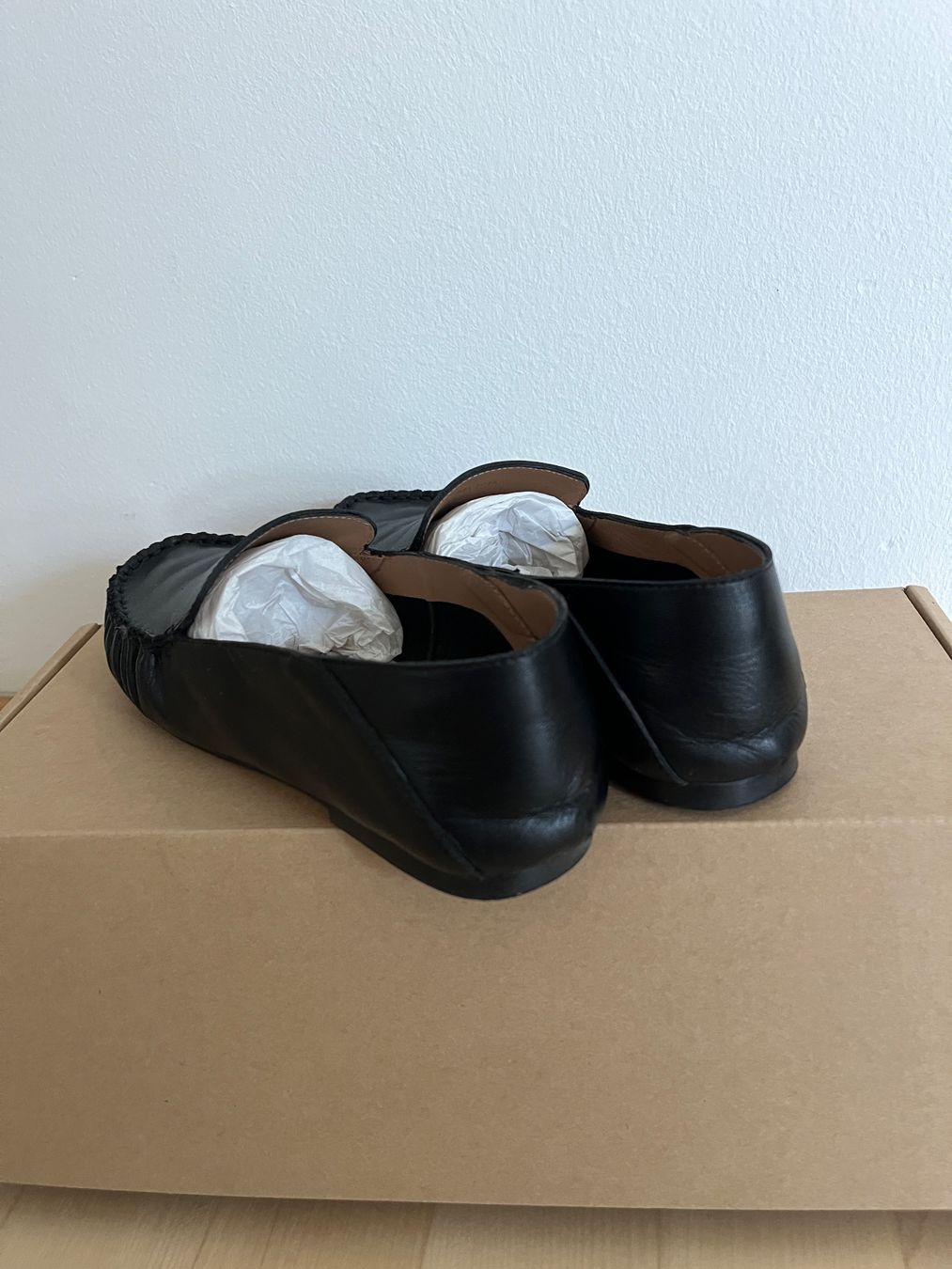 Scarpe da donna: Flattered Bon Bon Black Leather Loafers – Usato da Basel venduto da 52kb 4
