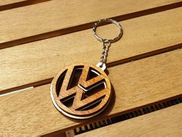 Schlüsselanhänger VW aus Holz *handgemacht*
