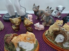 Grosse Sammlung Katzen Miniatur Figuren, über 30 Stück