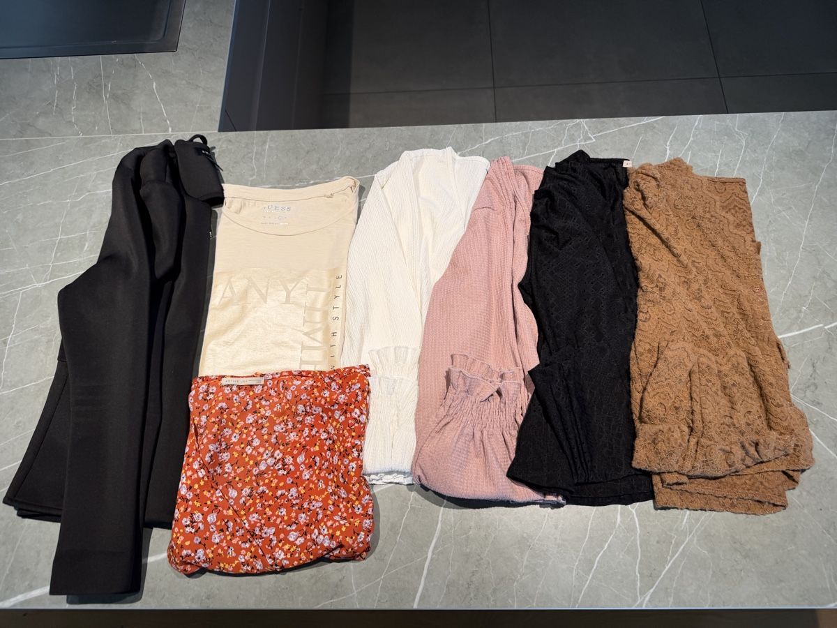 Kleiderpakete: Damen Oberteile Paket Grösse L – Gebraucht aus Kappel SO von Janni07