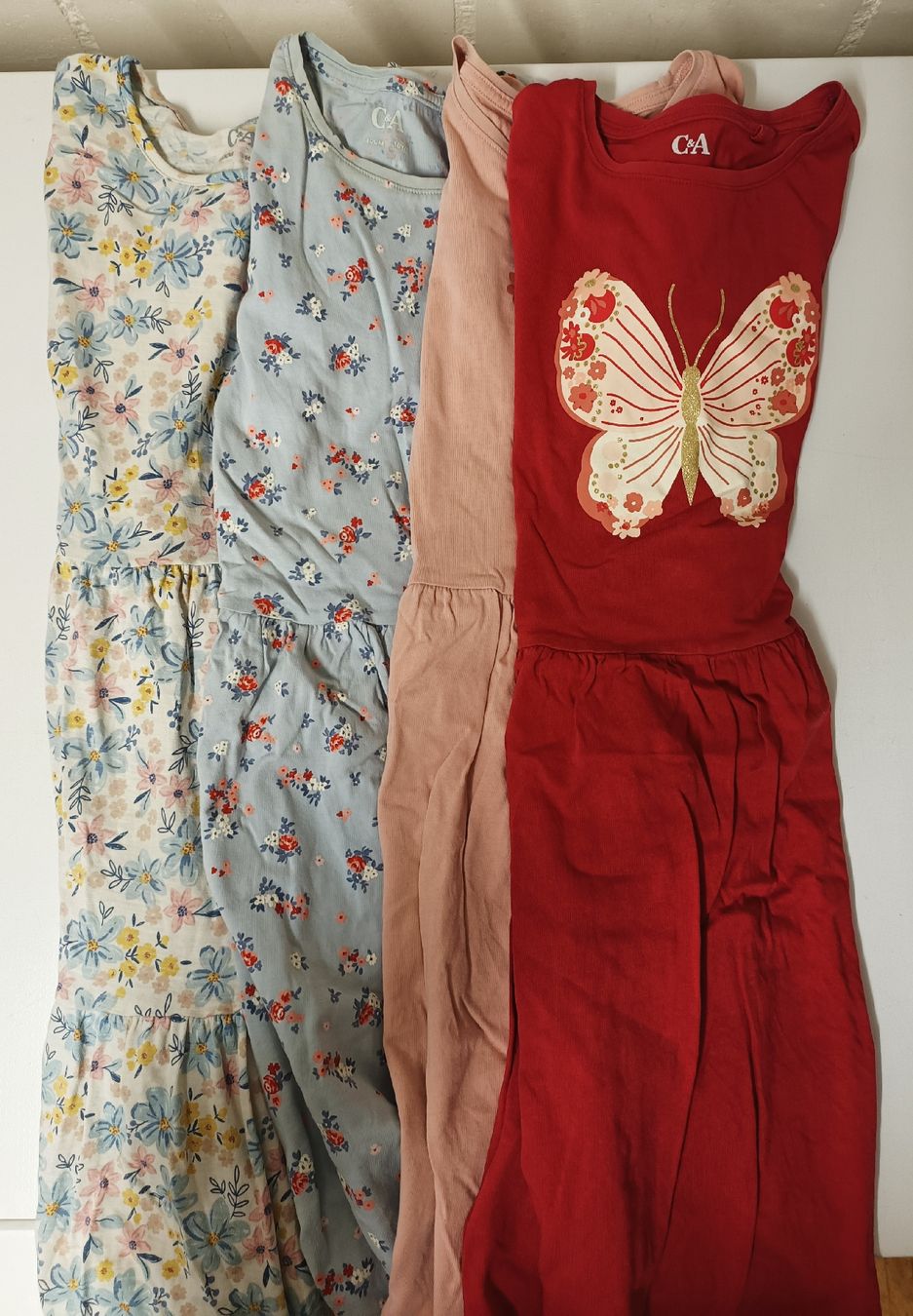 Ensembles coordonnés: Kleiderpaket Mädchen 140 – D'occasion à Staffelbach par smarties_fun 2