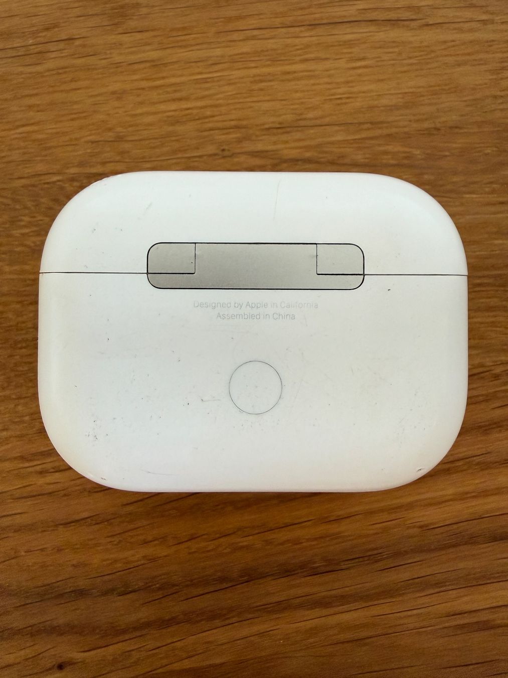 Apple Cuffie: APPLE AirPods Pro 2 Charging Case – Usato da Lausanne venduto da Nine1982 5