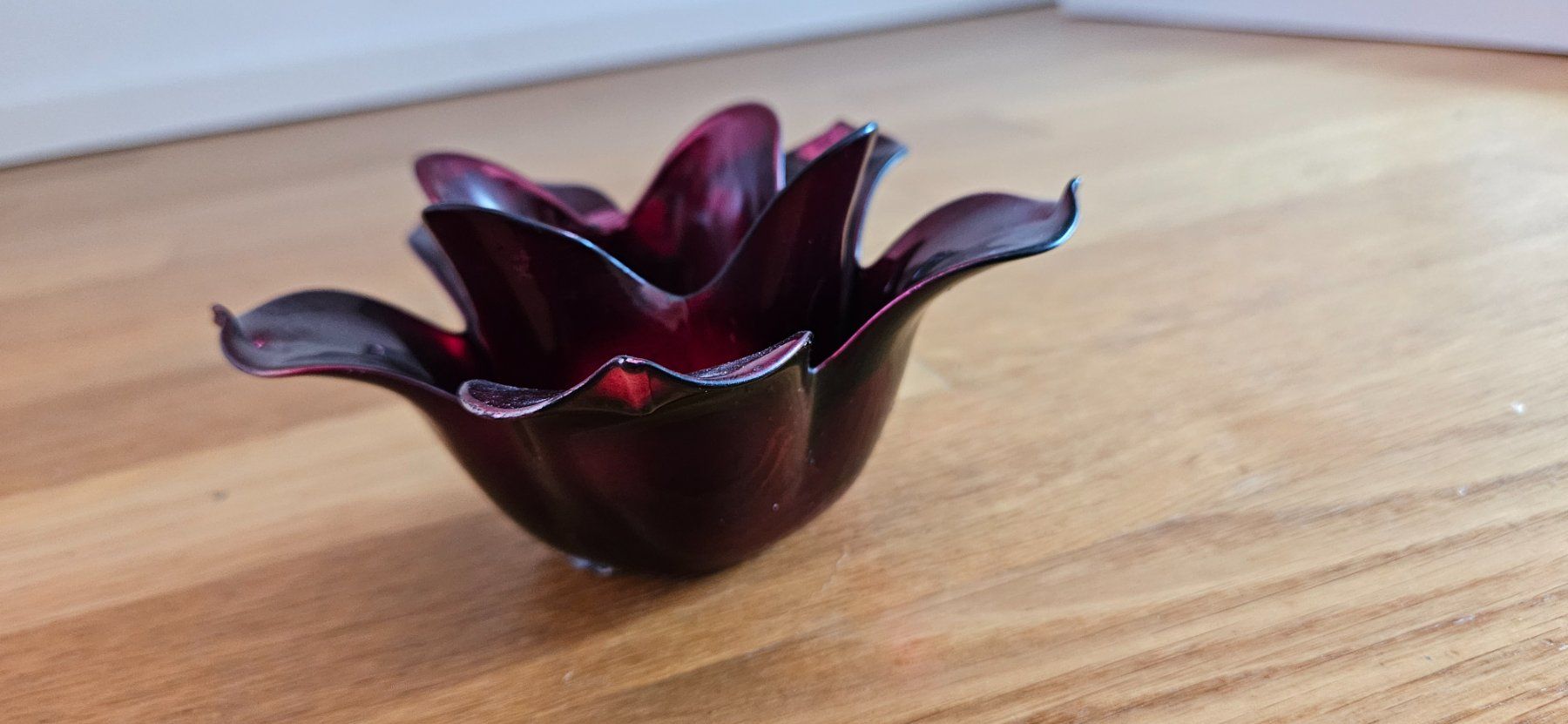 Portacandele: Kerzenständer Blume aus Glas Rot – Usato da Zweidlen venduto da Shubli 1