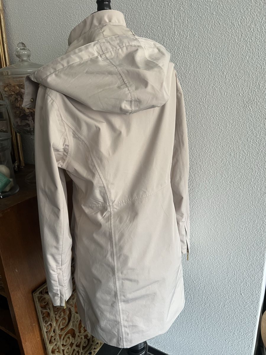 Manteaux: Part two Trenchcoat – Neuf (Voir description) à Inwil par 27sonnenschein 2