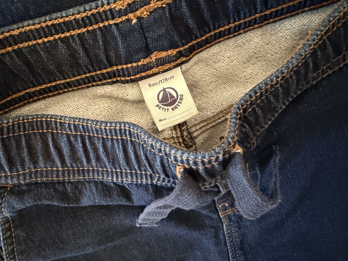 Petit Bateau Hosen: Petit bateau Jeans 128cm – Gebraucht aus Dietikon von pel_968p 2