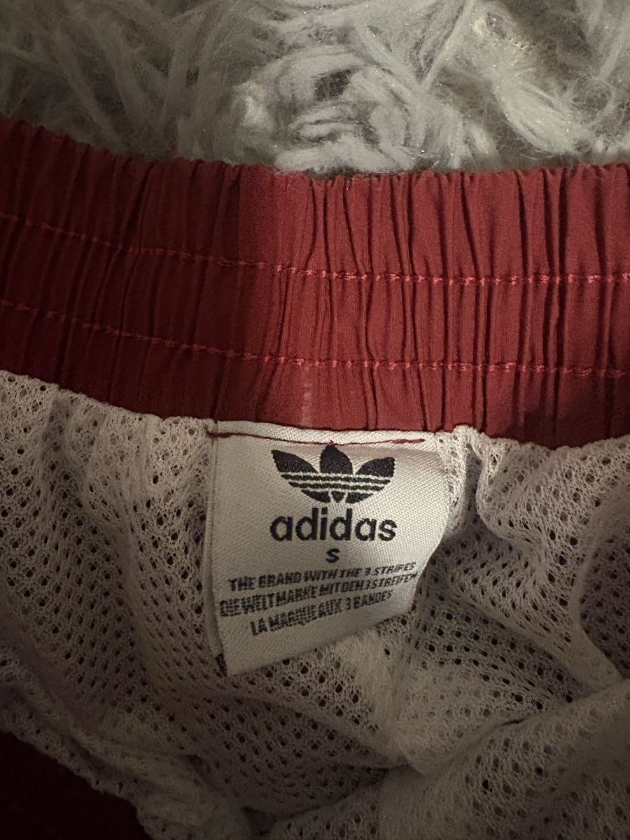 Adidas Hosen: Spanien Trainerhose – Neu (gemäss Beschreibung) aus Basel von pau_s6pv 1