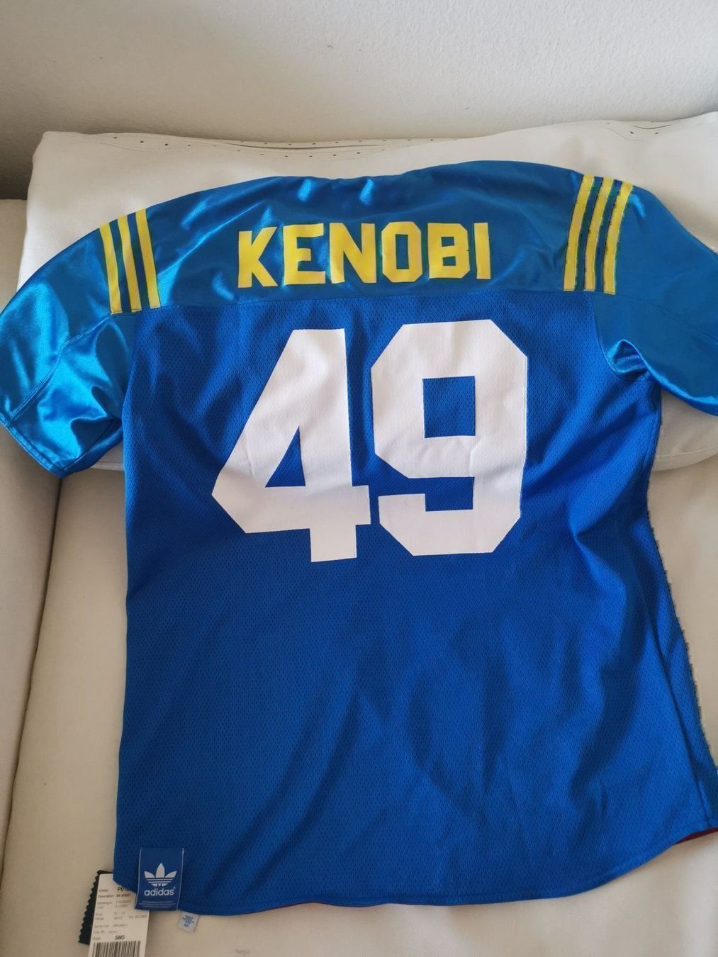 Adidas T-shirt: Adidas Starwars – Nuovo (secondo la descrizione) da Basel venduto da Breakbeati 1