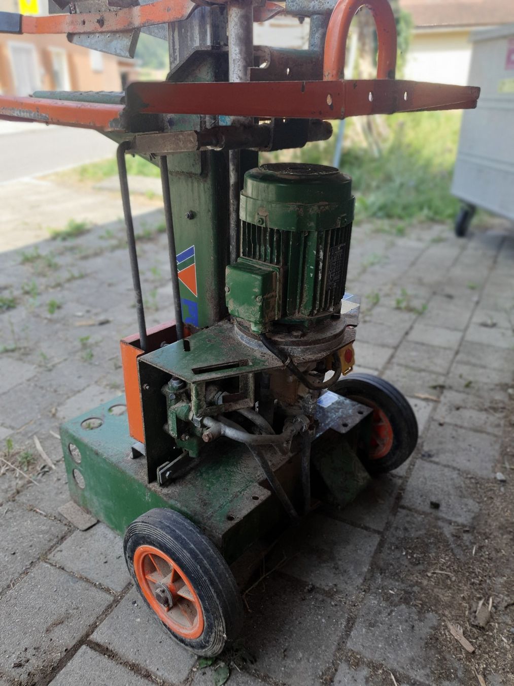 Posch Toutes les machines: Holzspalter hydraulisch – D'occasion à Bäretswil par Kiepenkerl 4