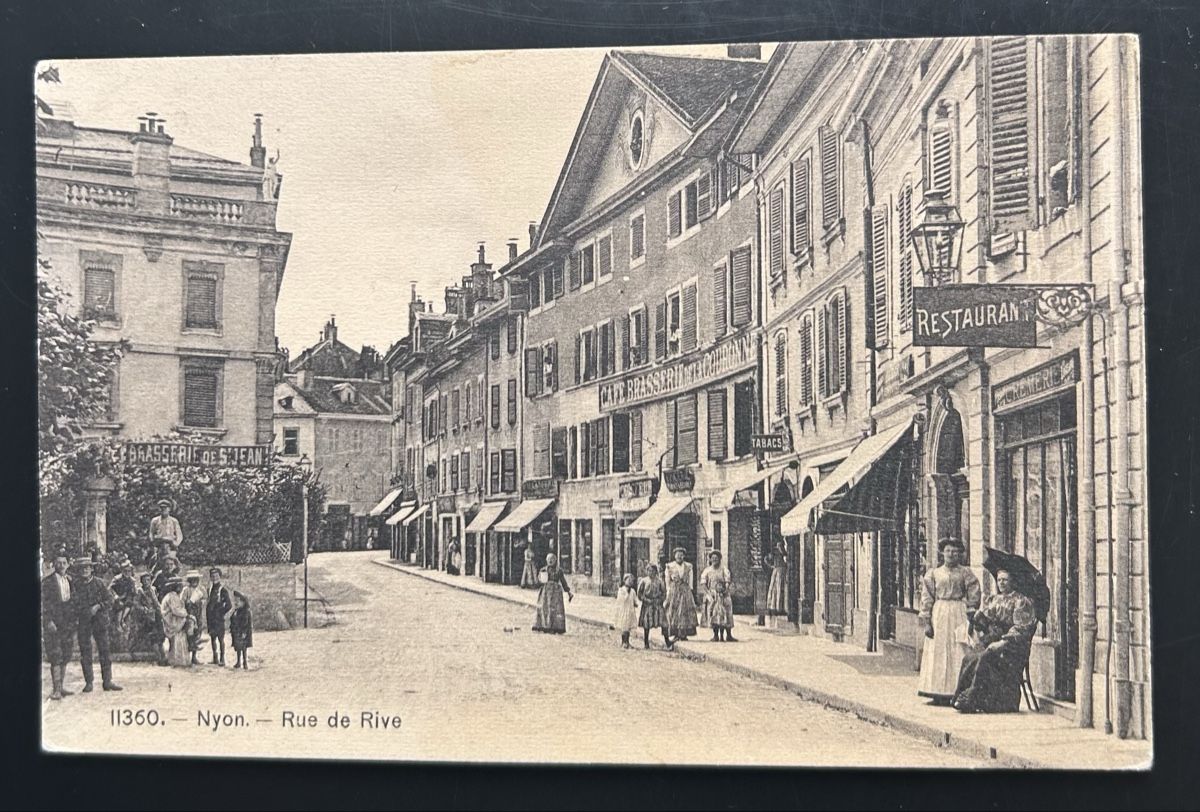 Cartoline postali: Nyon Rue de Rive  – Usato da Horw venduto da Tellbub