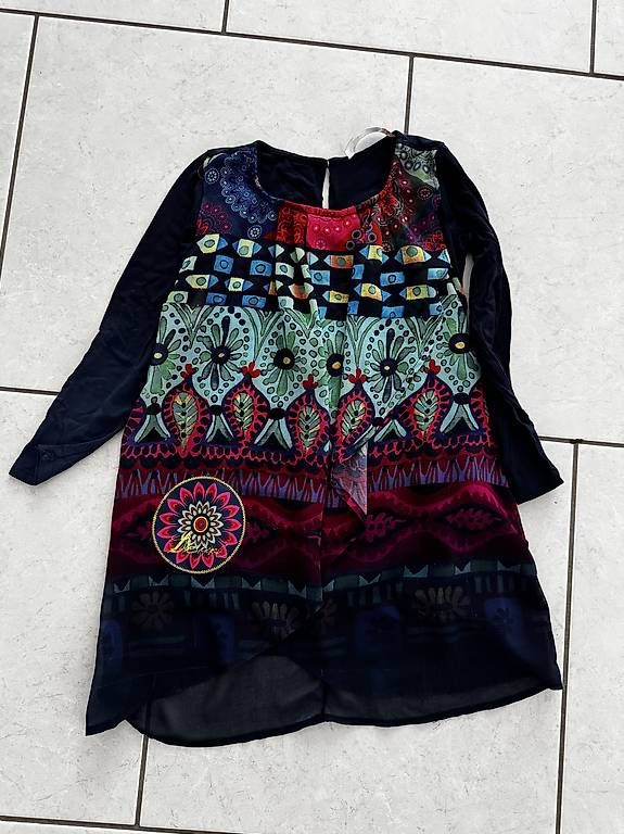 Desigual Vestiti & Gonne: Desigual Tunika – Usato da Jegenstorf venduto da Zwirbel80