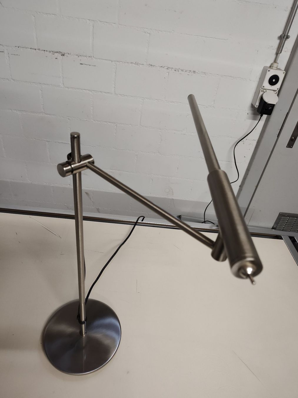 Lampade: Tischlampe, Bürolampe (2/3) – Usato da Bern venduto da WE_ARE 2