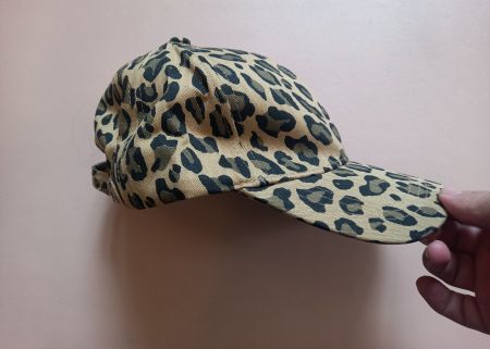 Baseballmütze im Leoparden-Stil - Casquette de baseball