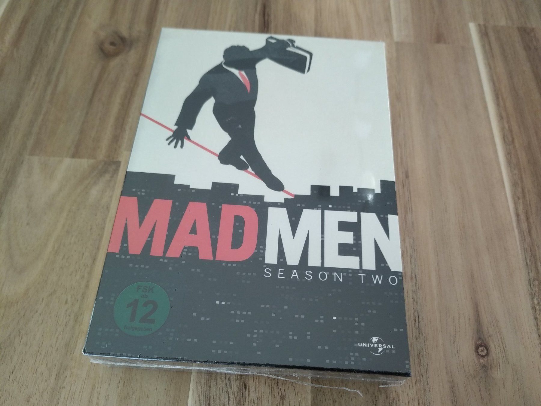 Tutti i DVDs: Mad Men - Season 2 – Nuovo e nell'imballaggio originale da Olten venduto da prusik02