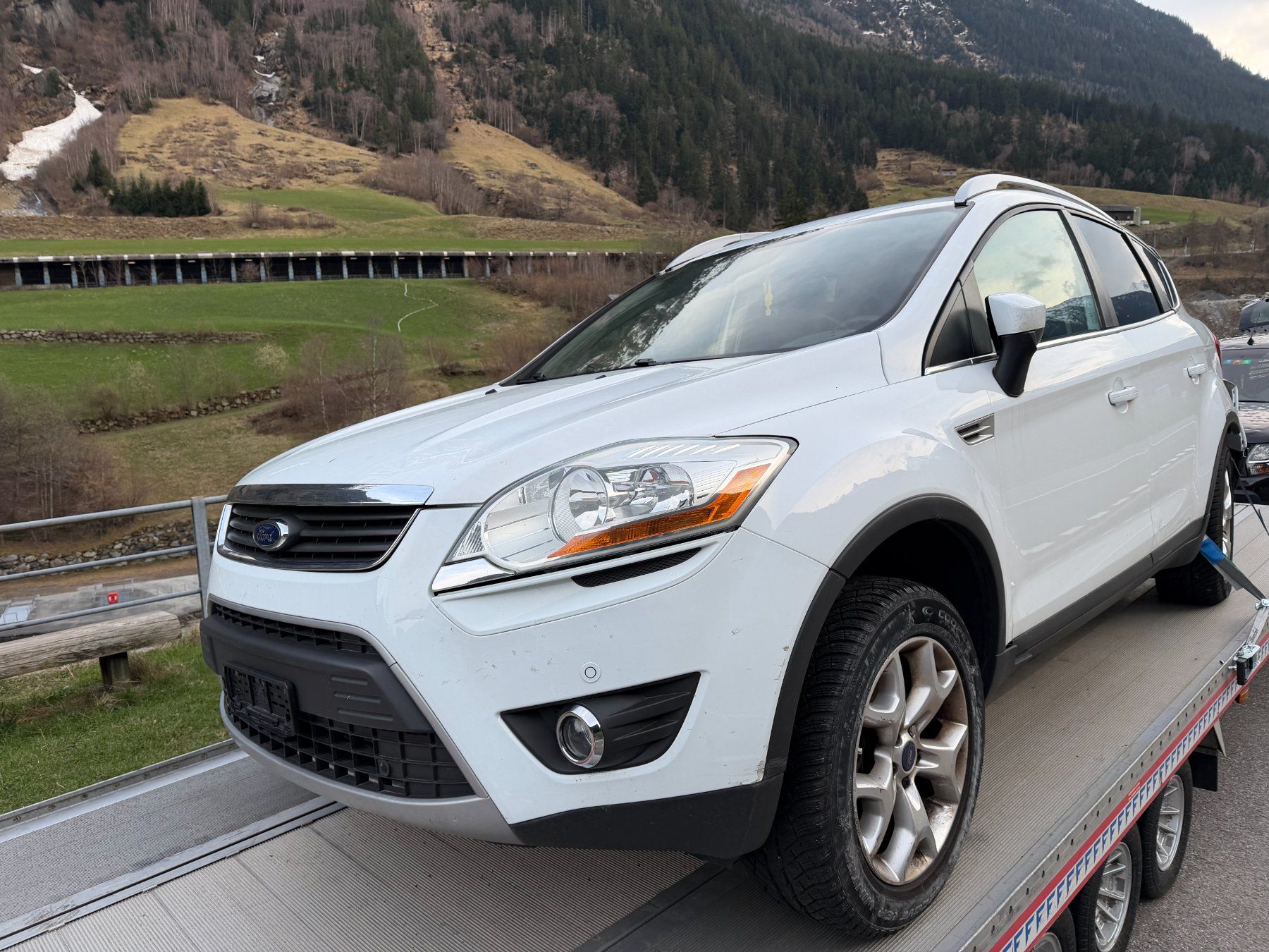 Ford Automobili: Ford Kuga 4x4 2.0tdci unfall – Difettoso da Meien venduto da GSXR997 3