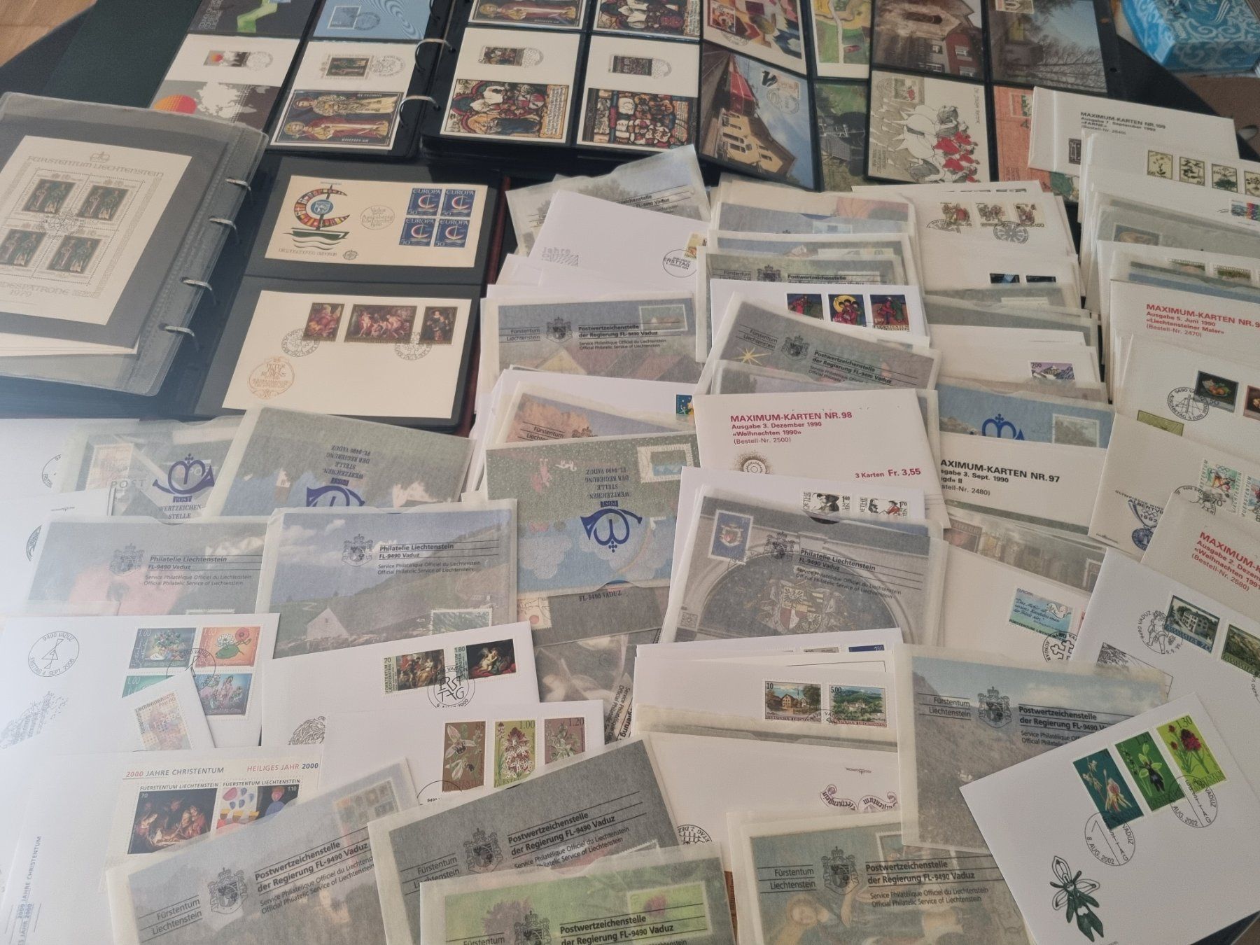 Tous les timbres: grosser Posten Aboware Liechtenstein – D'occasion à Gümligen par Geniusbuy