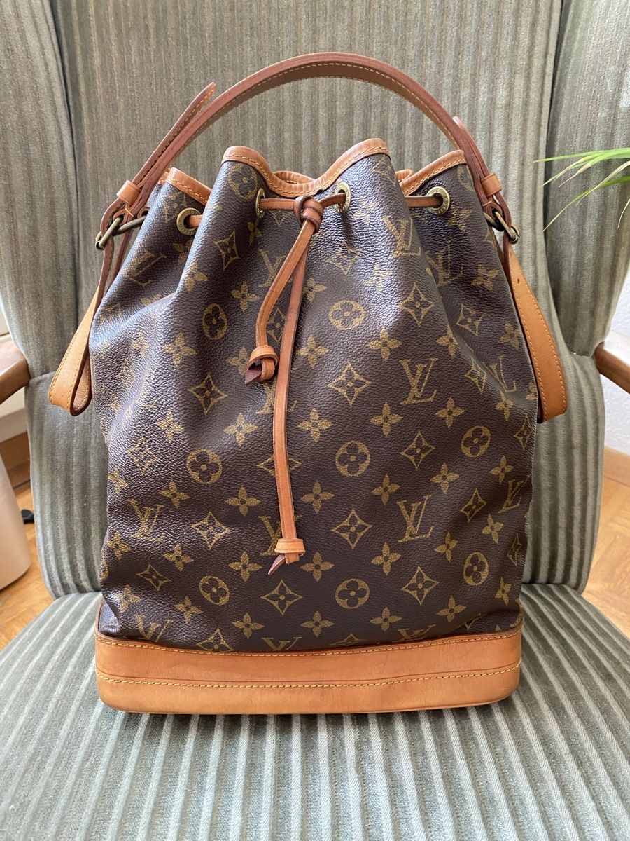 Louis Vuitton Sacs: Louis Vuitton Grand Sac Noé Monogram – D'occasion à Matten b. Interl par ulrichh