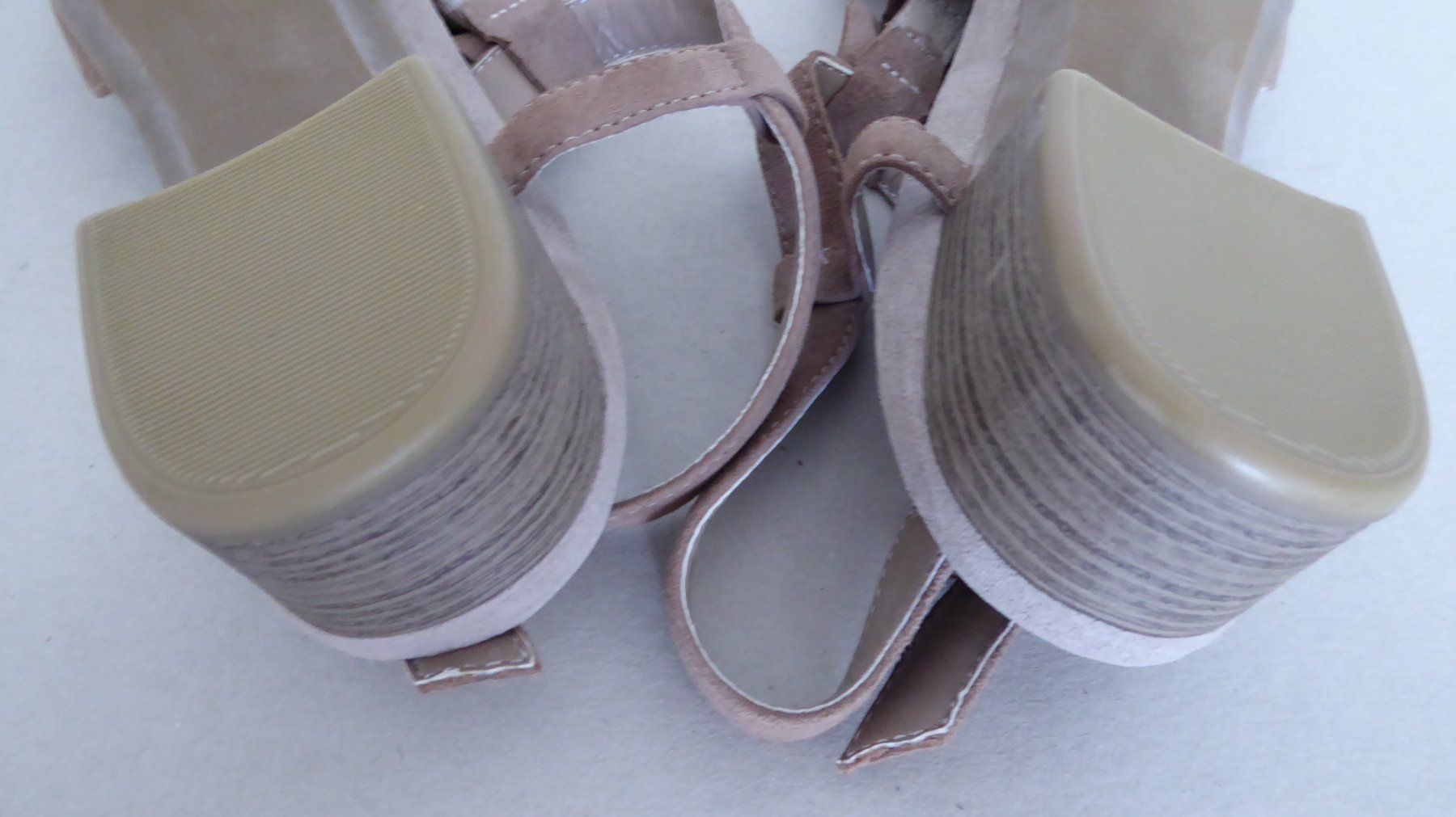 Gerry Weber Scarpe da donna: Sandale Gerry Weber beige Grösse 40 – Nuovo e nell'imballaggio originale da Entlebuch venduto da roma6370 3