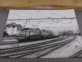 Grosses Echtfoto: Brugg mit 2x Ae 4/7, ca 1975, Schweizerisc