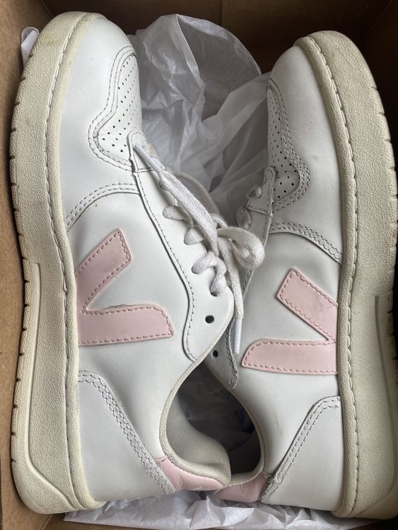 Chaussures French Connection Taille 37 - Rose Doux/taupe - Portées Deux Fois - Talons Plats - Occasion Bon état
