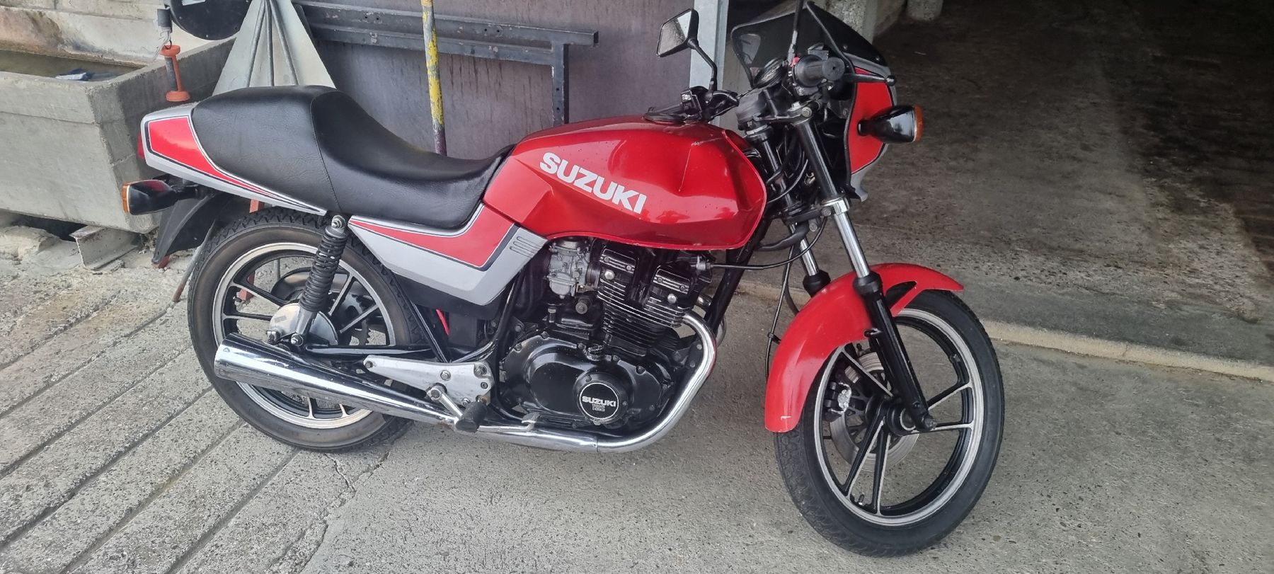 Suzuki Route: Suzuki Gsx 250 1983 – D'occasion à Zollikofen par dom_drq6 3