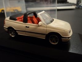 VW Volkswagen Golf IV Cabriolet (1998–2002) 1/43 Standmodell