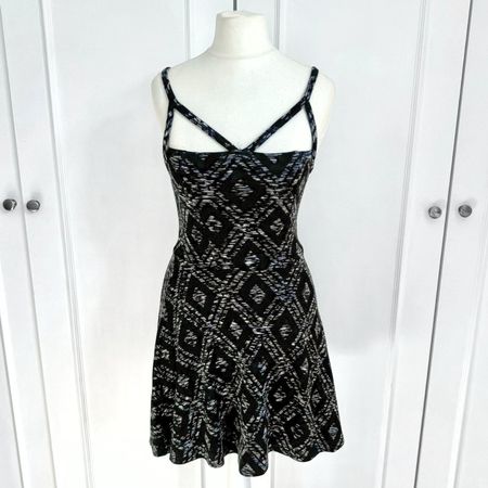 TOP SHOP Robe Grise, Noire & Blanche - Taille 36